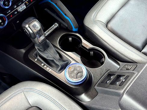 Used 2021 Ford Bronco Black Diamond image 26