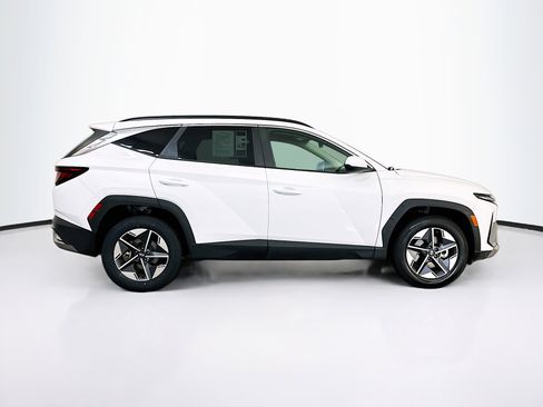 Used 2025 Hyundai Tucson SEL AWD/4WD image 10