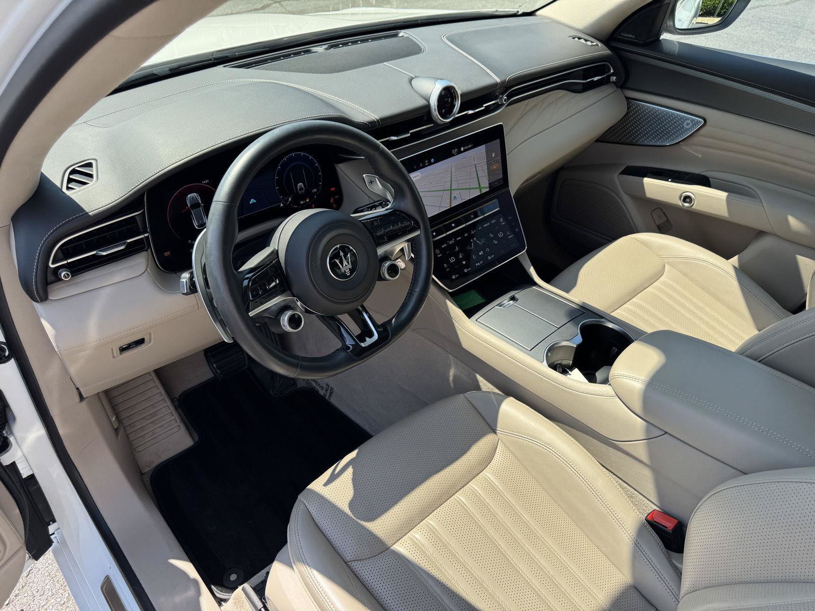 Used 2023 Maserati Grecale GT AWD/4WD image 26
