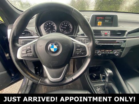 Used 2018 BMW X1 sDrive28i w/ Convenience Package image 9