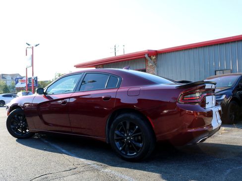 Used 2020 Dodge Charger SXT w/ Blacktop Package image 6