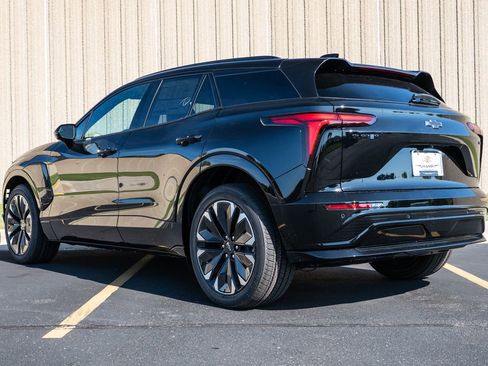 New 2026 Chevrolet Blazer EV RS image 5