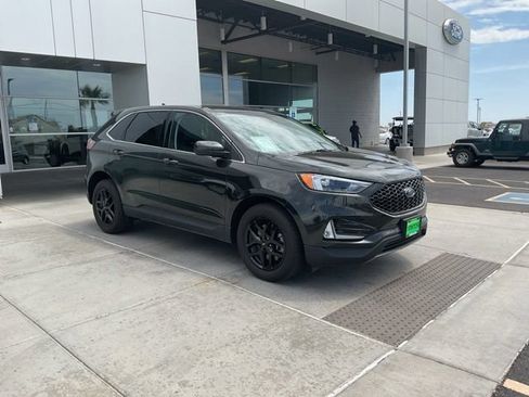 Used 2024 Ford Edge SEL w/ Convenience Package AWD/4WD image 9