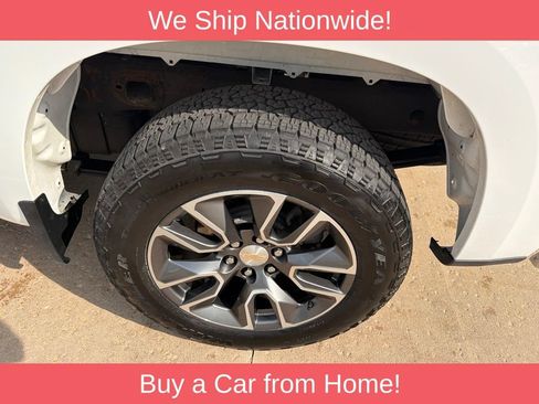 Used 2024 Chevrolet Silverado 1500 LT AWD/4WD image 32