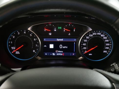 Used 2024 Chevrolet Traverse RS AWD/4WD image 21