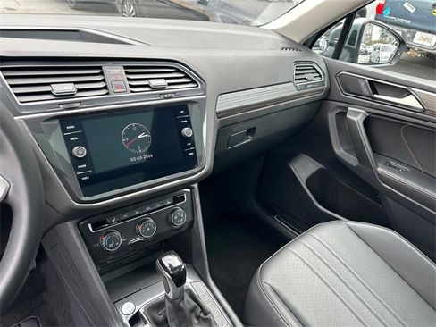 Used 2024 Volkswagen Tiguan Wolfsburg Edition image 18