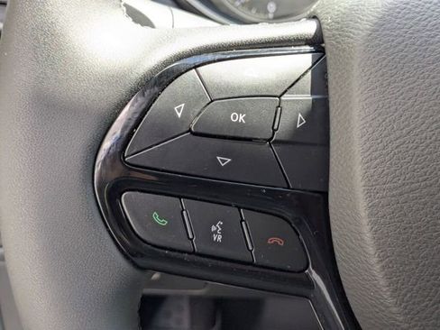 Used 2023 Jeep Cherokee Altitude Lux AWD/4WD image 18