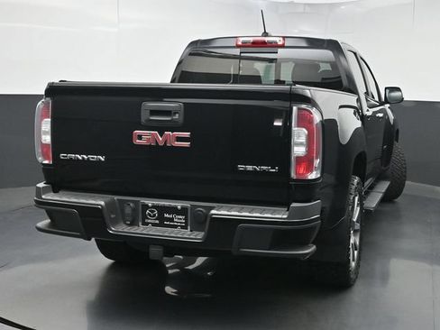 Used 2018 GMC Canyon Denali AWD/4WD image 3