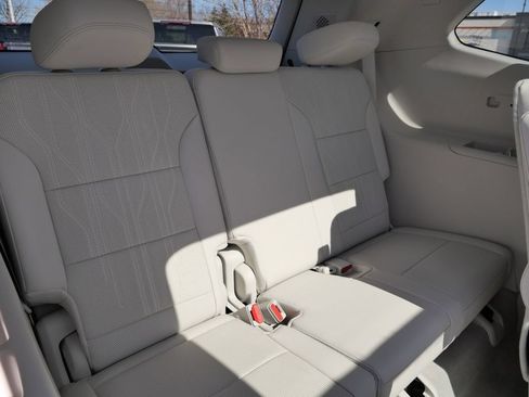 New 2026 Buick Enclave Avenir w/ Super Cruise Package AWD/4WD image 36