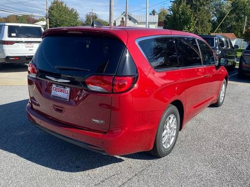 New 2026 Chrysler Voyager LX FWD image 8