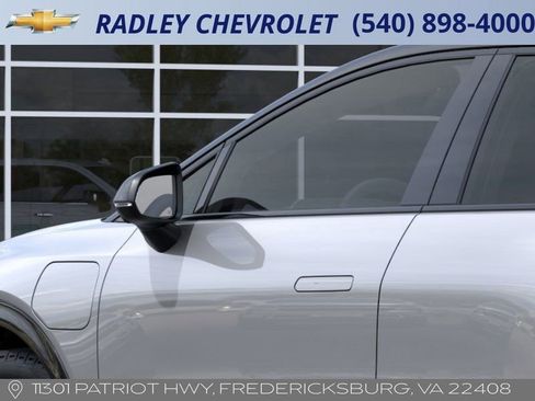 New 2026 Chevrolet Equinox EV RS image 12