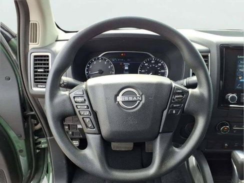 Certified 2023 Nissan Frontier SV w/ Technology Package RWD image 17