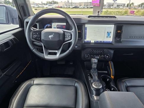 Used 2024 Ford Bronco Badlands AWD/4WD image 6