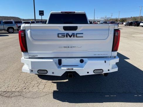 Used 2024 GMC Sierra 3500 Denali Ultimate image 5