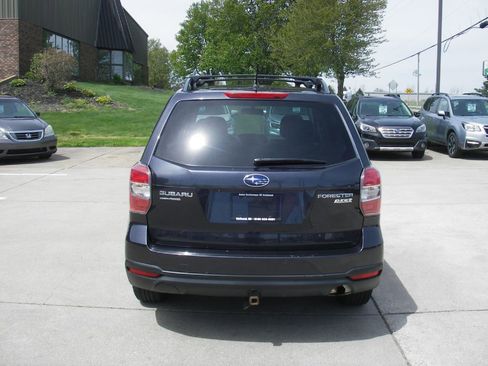 Used 2014 Subaru Forester 2.5i Premium w/ All-Weather Package AWD/4WD image 7