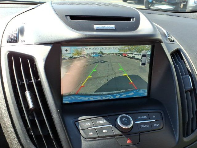 Used 2017 Ford Escape SE w/ Equipment Group 201A AWD/4WD image 17