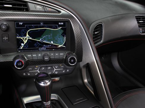 Used 2016 Chevrolet Corvette Z06 w/ 3LZ Preferred Equipment Group image 50