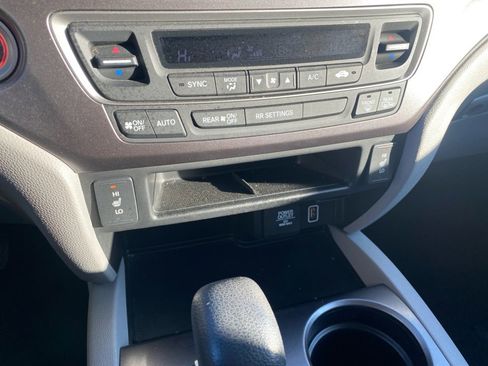 Used 2019 Honda Ridgeline RTL-T image 21