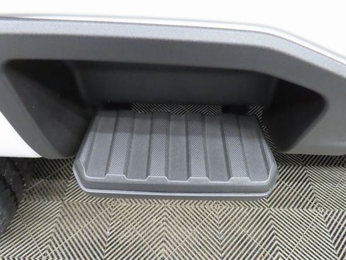 Used 2025 Ford F250 Platinum w/ Platinum Plus Package image 42