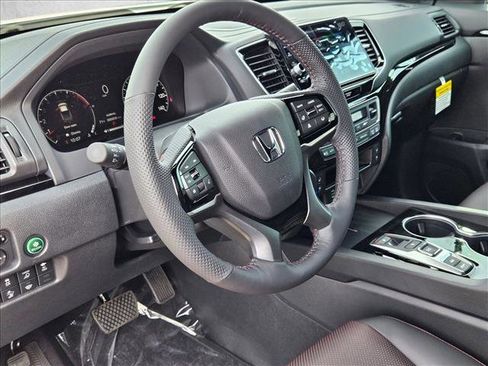 New 2026 Honda Ridgeline Black Edition image 3