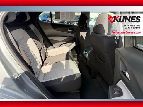 Used 2023 Chevrolet Equinox LT image 15