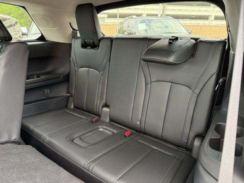 Certified 2026 INFINITI QX60 Luxe w/ Cargo Package image 17