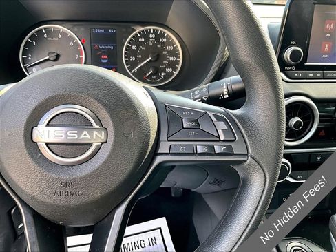 Used 2025 Nissan Sentra S FWD image 9