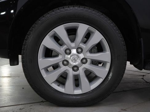 Used 2016 Toyota Sequoia Platinum image 35