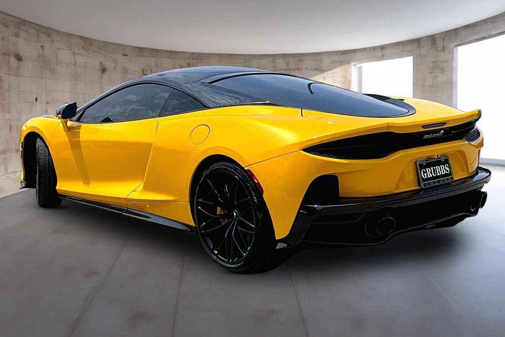 Used 2023 McLaren GT RWD image 13