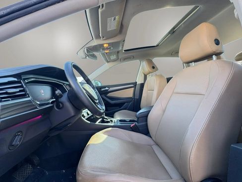 Used 2019 Volkswagen Jetta SEL FWD image 11