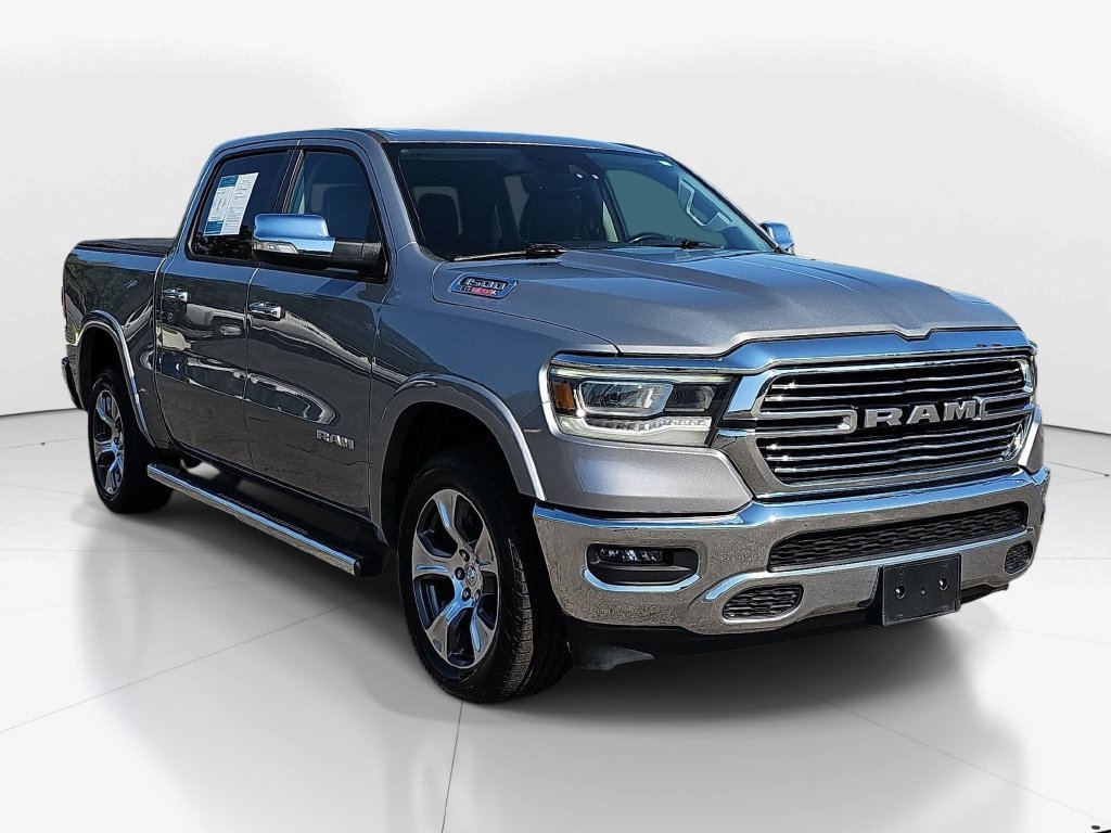 Used 2022 RAM 1500 Laramie AWD/4WD image 3