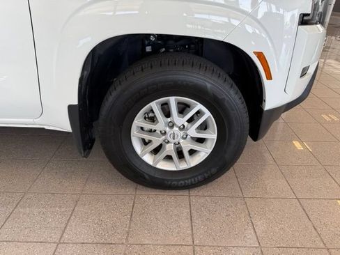 Used 2022 Nissan Frontier S w/ Technology Package RWD image 10