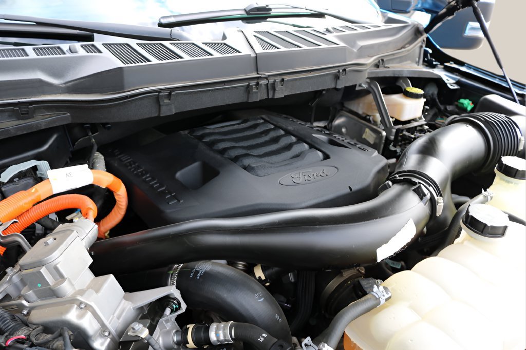 Used 2021 Ford F150 Lariat AWD/4WD image 11