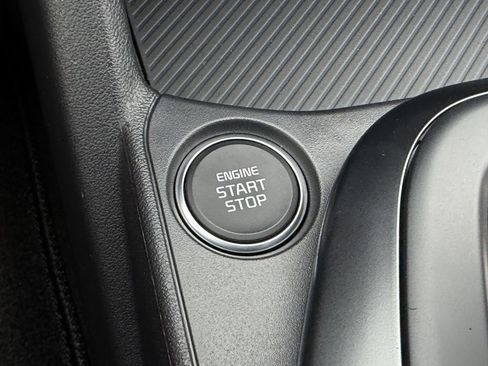 New 2026 Kia K4 FWD image 30