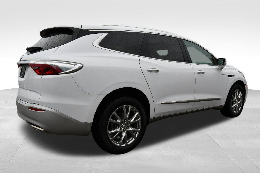 Used 2023 Buick Enclave Essence w/ Experience Buick Package AWD/4WD image 8
