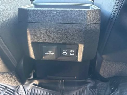Used 2024 Toyota Tacoma TRD Off-Road w/ TRD Off Road Premium Package AWD/4WD image 27