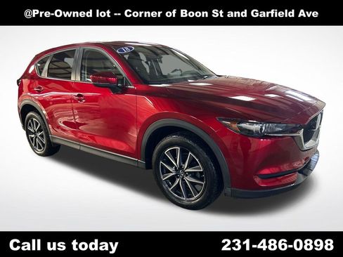 Used 2018 MAZDA CX-5 Touring w/ Preferred Equipment Package AWD/4WD image 7
