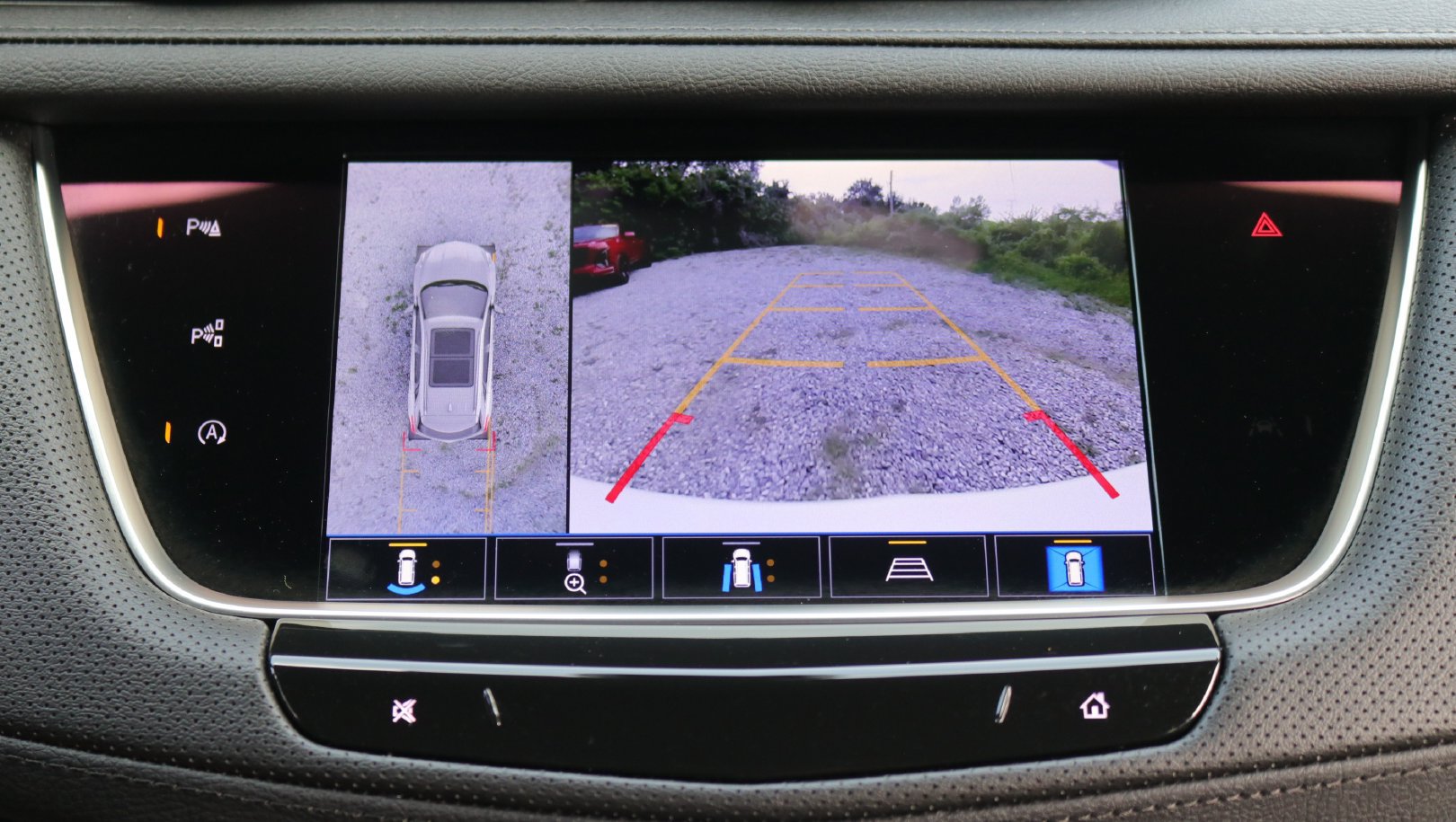 Used 2024 Cadillac XT5 Sportv w/ Technology Package AWD/4WD image 25