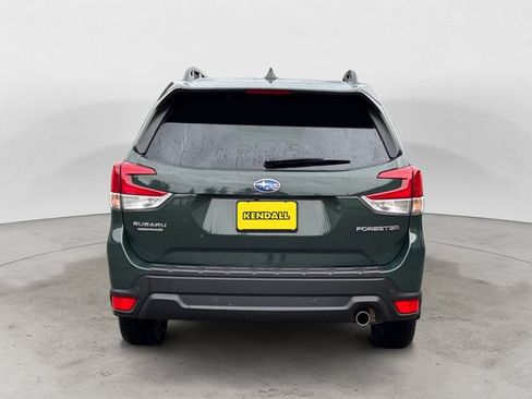 Certified 2023 Subaru Forester Limited AWD/4WD image 6
