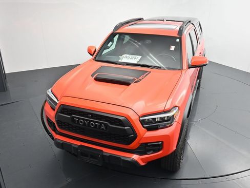 Used 2023 Toyota Tacoma TRD Pro AWD/4WD image 11