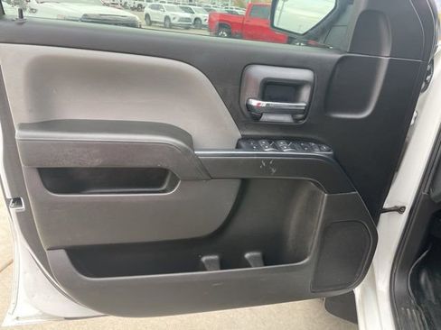 Used 2018 GMC Sierra 1500 Base w/ Sierra Convenience Package image 14