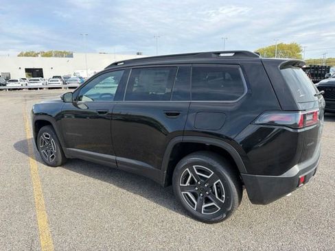 New 2026 Jeep Cherokee Limited AWD/4WD image 5