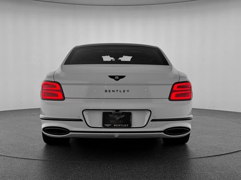 New 2026 Bentley Flying Spur Plug-In Hybrid image 5