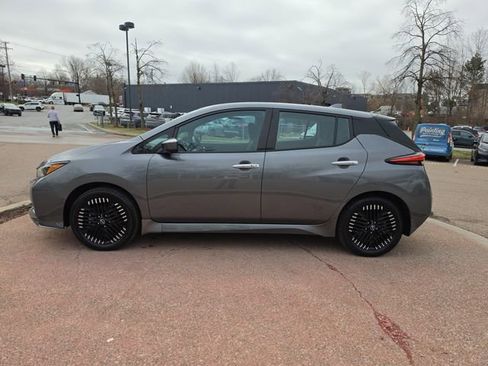 Used 2024 Nissan Leaf SV Plus image 2