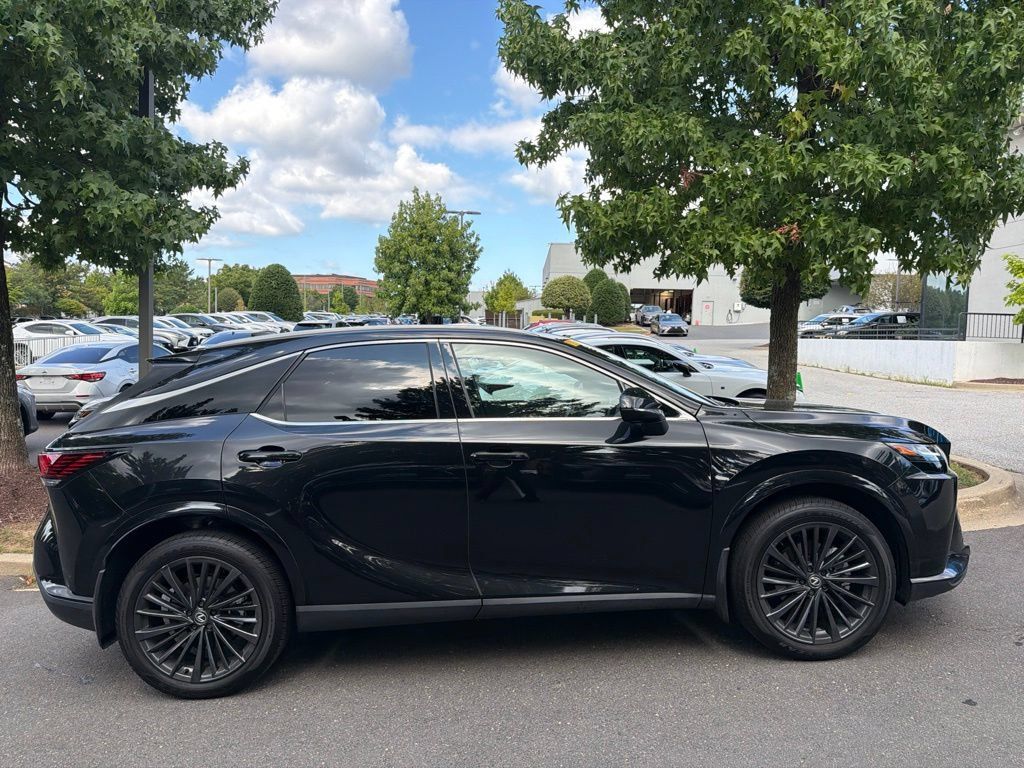 Certified 2024 Lexus RX 350 Premium w/ Kick Sensor & Tow Package AWD/4WD image 11