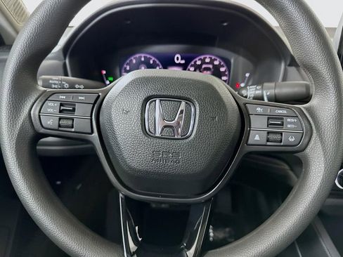 Used 2025 Honda Accord SE image 18