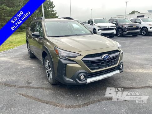 Used 2024 Subaru Outback Limited AWD/4WD image 11