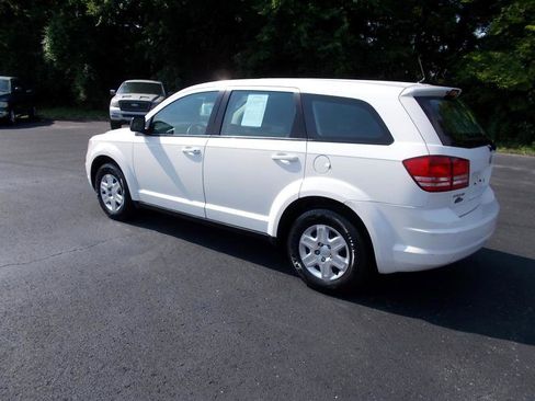 Used 2009 Dodge Journey SE image 5
