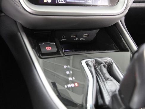 Used 2021 Subaru Outback Premium image 14