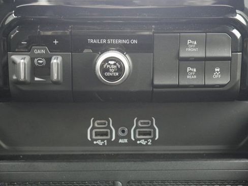New 2026 RAM 1500 Big Horn AWD/4WD image 24